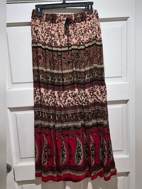 Anandas Collection Boho Maxi Skirt Paisley Floral Print Free/One  Size NWT